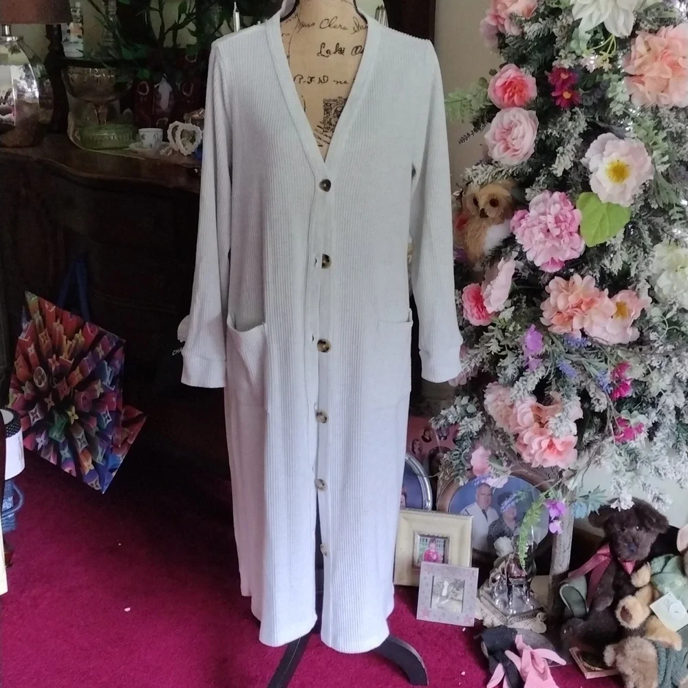 Duster Cardigan in Ecru Color - Picture 1 of 10